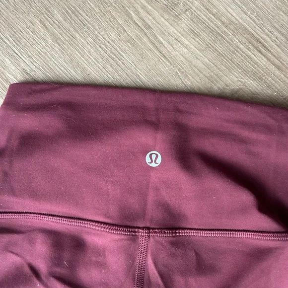Lululemon Wunder Train High Rise Leggings - Picture 2 of 3
